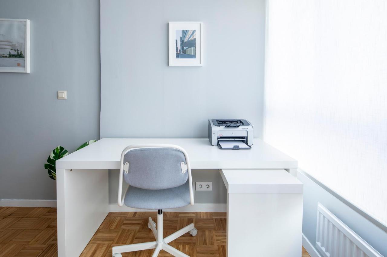Midtown Rosalia Apartment Виго Екстериор снимка